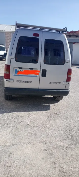 Peugeot Expert Plata