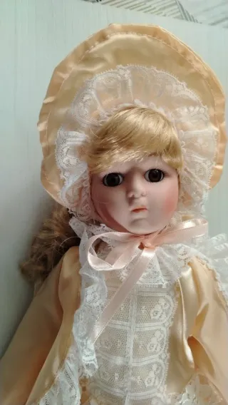 4 Bambole Porcellana da Collezione