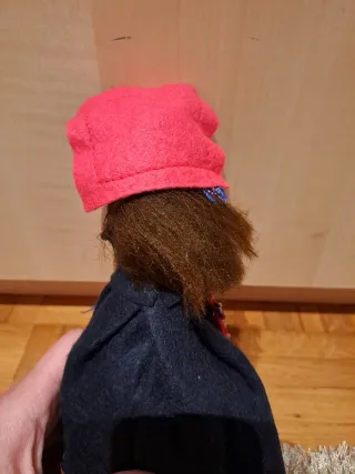 Bamboline in costume tradizionale