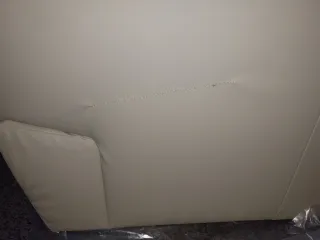 Sofá 2 plazas polipiel beige