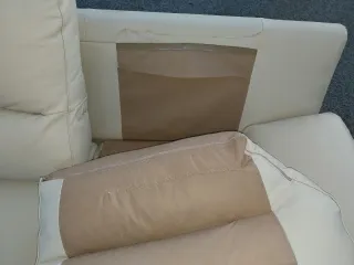 Sofá 2 plazas polipiel beige