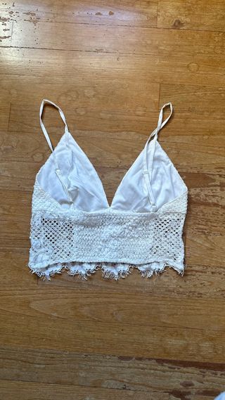 Top de encaje blanco