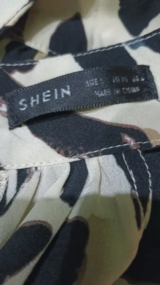 Blusa Shein Estampado Animal Print