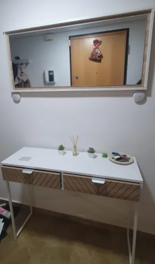 Mueble recibidor, comedor y mesa