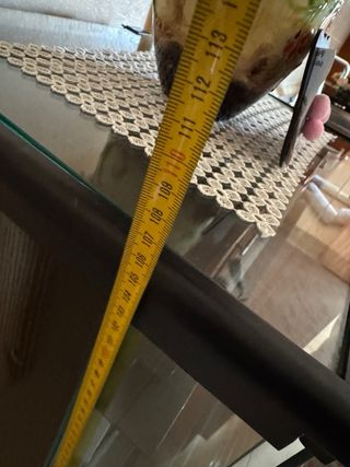 Mobile stereo vintage in vetro e plastica