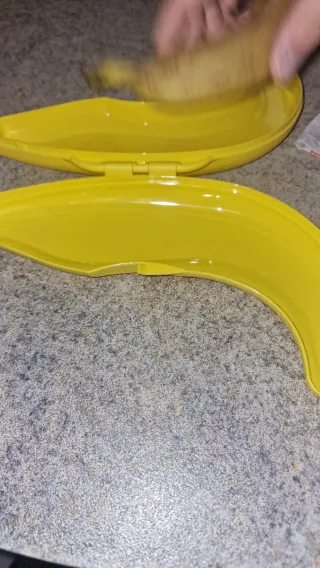 Contenitore Tupperware Giallo portabana