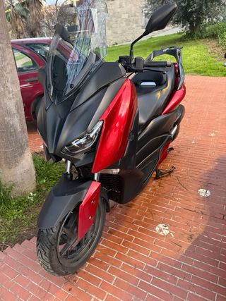 Yamaha XMAX 125 Scooter Maxi