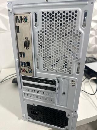 PC Gamer GeForce RTX 3060 Ti, i7 12000, scheda madre ASUS