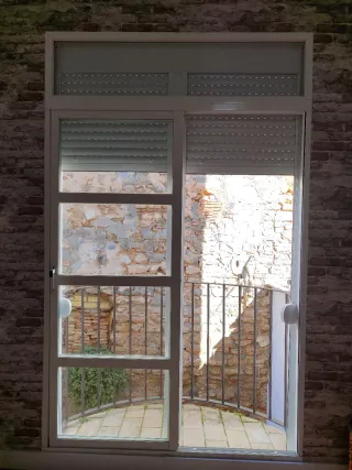 Persiana de dos hojas