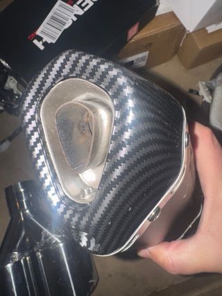 Tubo de escape Akrapovic para moto