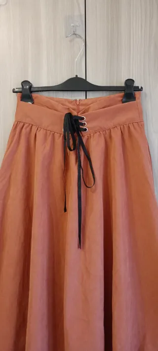 Gonna a ruota SHEIN color ruggine taglia M