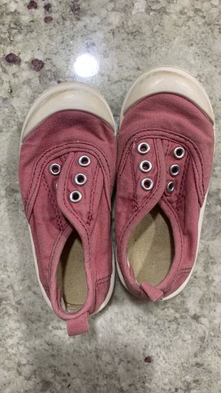 Zapatillas niña talla 24