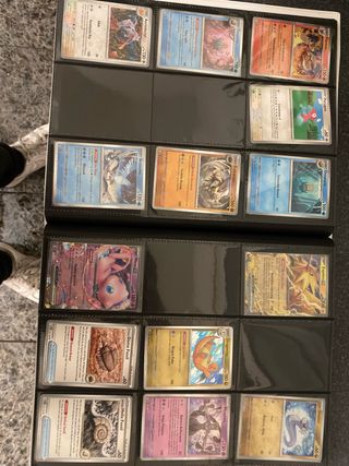 Álbum Pokémon Scarlet & Violet 151 Mew