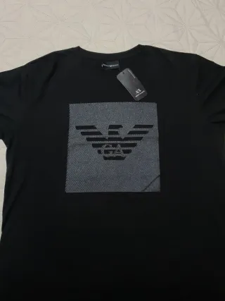 Camiseta Armani Exchange Negra Logo GA