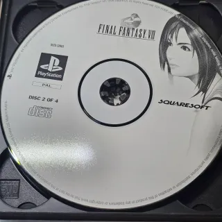 Final Fantasy VIII PS1 4 Dischi PAL