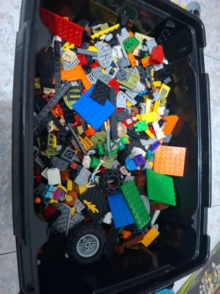 Piezas Lego + Jedi Interceptor Star Wars