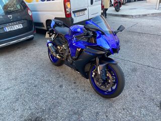Yamaha YZF-R1 2023 - 200 CV