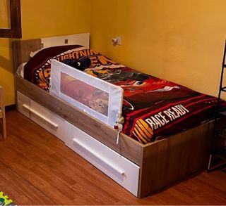 Cama infantil 90x190 casi nueva