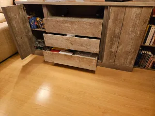 Aparador de madera comedor