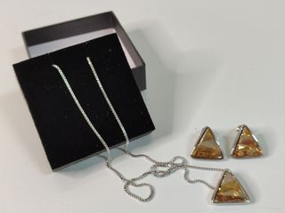 Colgante y Pendientes Bañados en Rodio