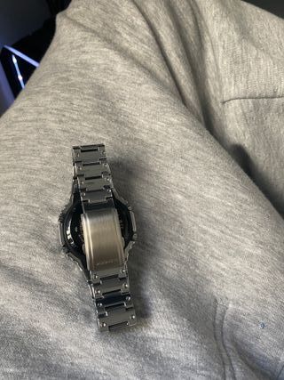 Reloj G-Shock Plateado