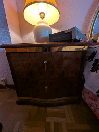 NEGOCIABLE-Dormitorio: cómoda + 2 mesillas madera