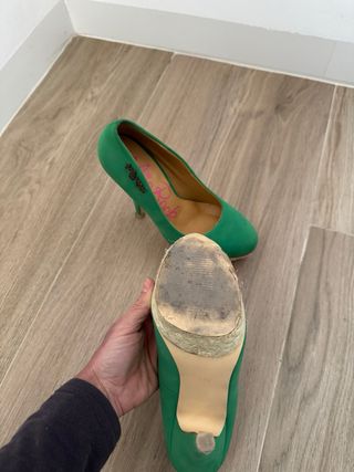 Zapatos de tacón verde MiaRock