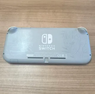 Nintendo Switch Lite edición Pokémon