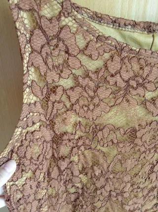 Vestido de encaje de ceremonia