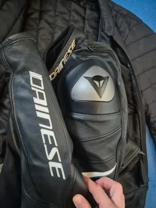 Chaqueta Dainese Avro 4 Piel Bovina Moto talla 54