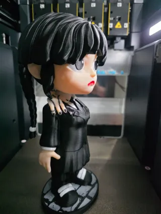 Muñeca Miércoles Addams Impresa 3D