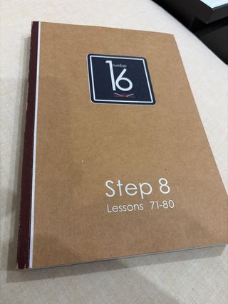 Number 16 libro de ingles step 8