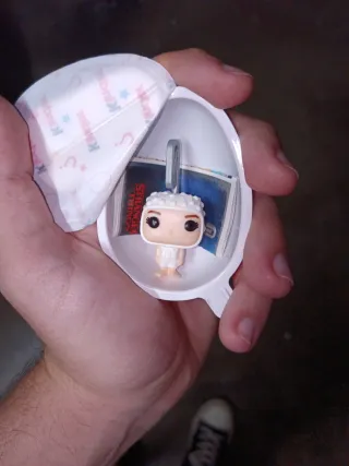 Mini Funko Pop Stranger Things Huevos Kinder