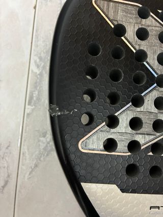 Pala Padel Nox AT10 Luxury Genius ATTACK 18K