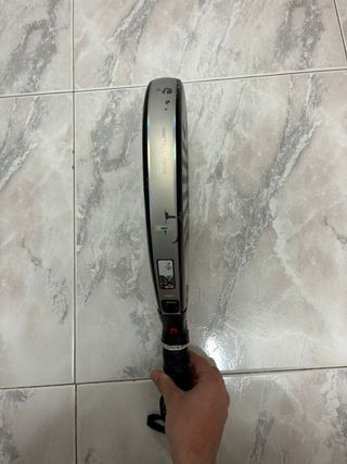 Pala Padel Nox AT10 Luxury Genius ATTACK 18K