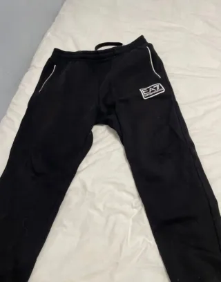 Pantalón EA7 Emporio Armani Negro