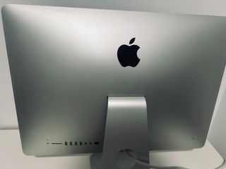 Apple iMac Plata y blanco
