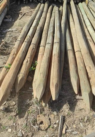 Postes de madera 2,50m