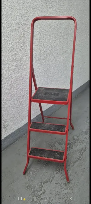 Taburete Virgris plegable 3 peldaños