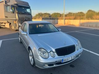 Mercedes-Benz Clase E 2003