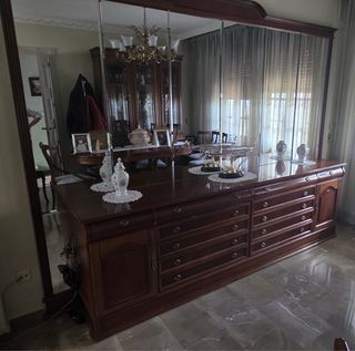Buffet de salón madera y cristal