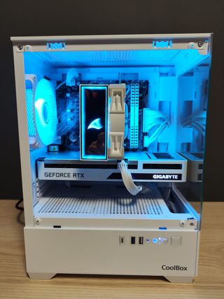 PC Gaming Bianco RTX 3060 12GB Ryzen 5 16GB