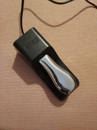 Piano Korg B2 Eléct. Nuevo + soporte nuevo + funda