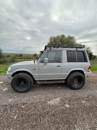 Hyundai Galloper