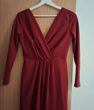 Vestido fiesta burdeos manga larga