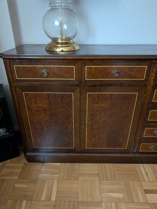 NEGOCIABLE-Salón madera: aparador + mesa abatible