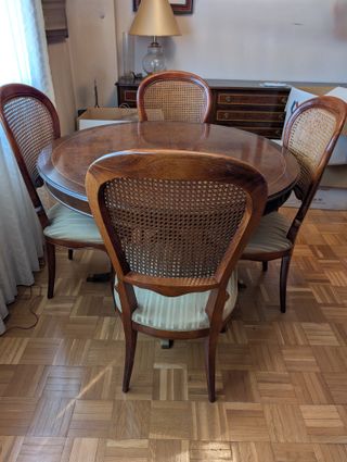 NEGOCIABLE-Salón madera: aparador + mesa abatible