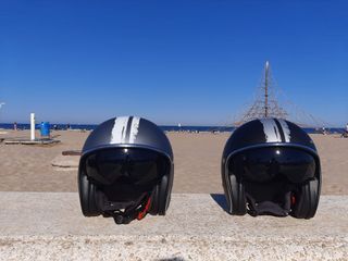 3 Cascos de moto SHIRO. 1 integral