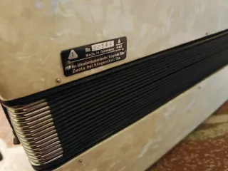 Acordeón perfecto estado