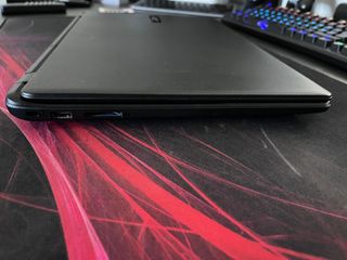 Acer Aspire ES1 - HDD 320GB/4GB RAM (Para Peças)